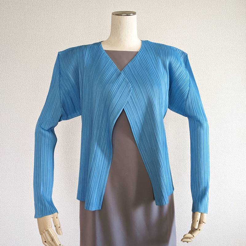 ISSEY MIYAKE イッセイミヤケ◇PLEATS PLEASE◇青 スカイブルー◇襟  
