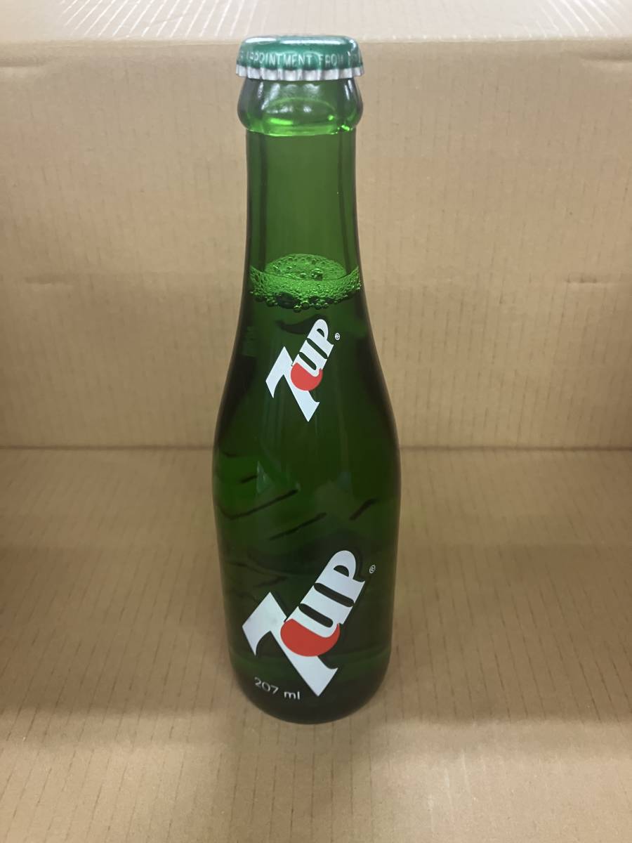 7up 207ml レトロ瓶 中身有り(コカ・コーラ)｜売買されたオークション