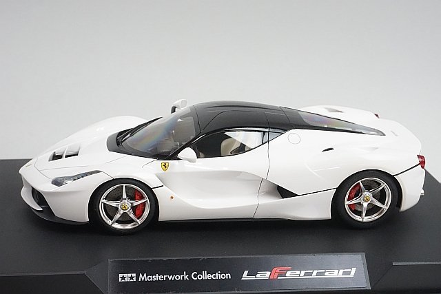 TAMIYA タミヤ 1//24 Ferrari フェラーリ ラフェラーリ ホワイト