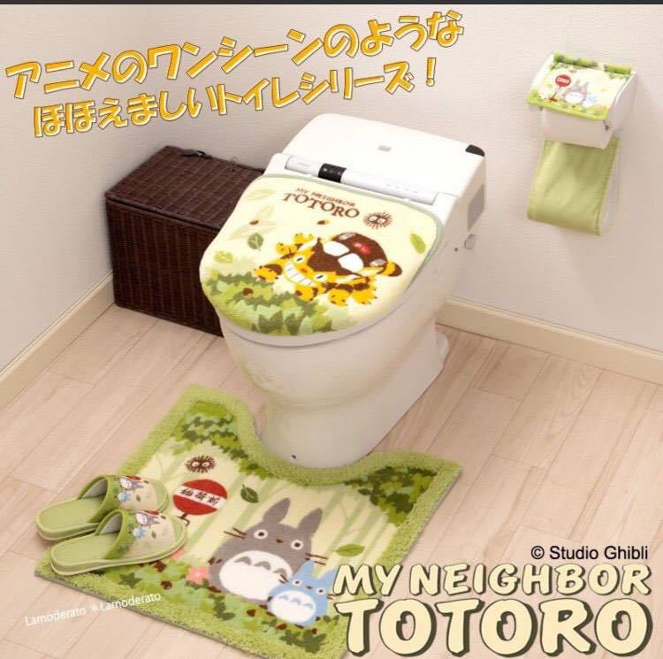 グリーン色　スタジオジブリ　となりのトトロ　ネコバス　トイレマットセット　新品