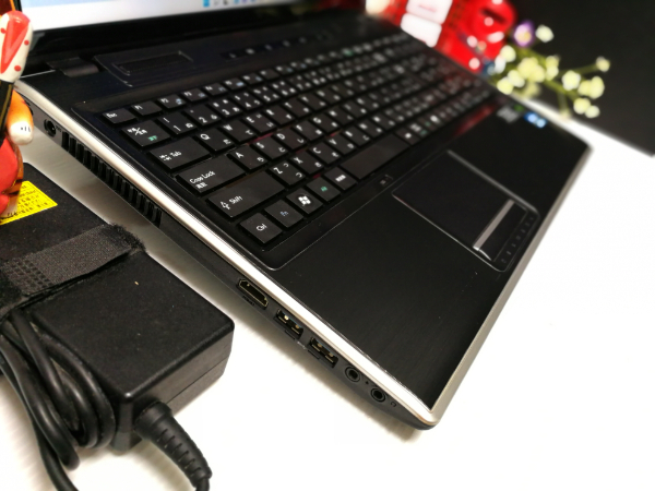 ほぼ未使用SSD500GB搭載 ☆最新Windows11☆yk ブルーレイ 即決/COREi7