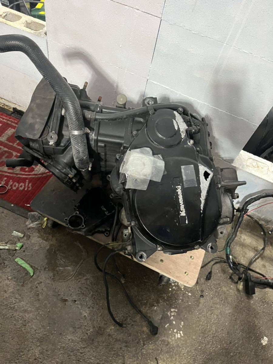 ZZR1100D エンジン 部品取り 激安！『直接取引限定バカ重いので』『検