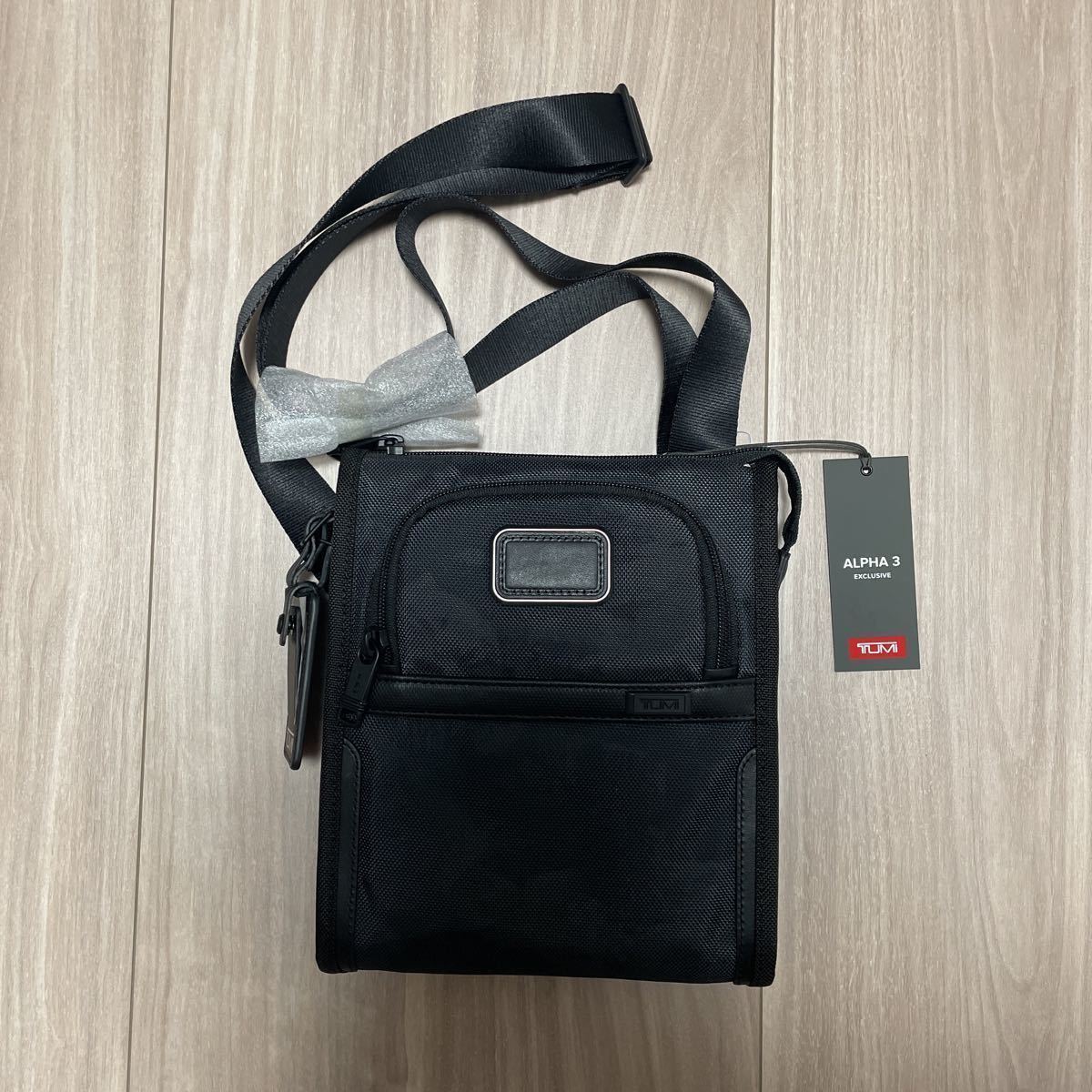 TUMI トゥミ ALPHA 3 ショルダーバック ショルダーバッグ POCKET small BAG ポケットバッグ 新品未使用 限定カラー ブラック 迷彩