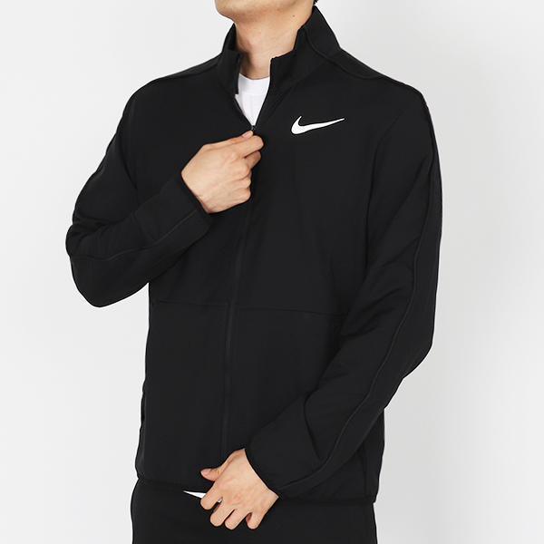 超美品　今年モデル　Mサイズ相当　ナイキ（NIKE）軽量 フルジップ Dri-FIT チーム ウーブン ジャケット DM6620-011