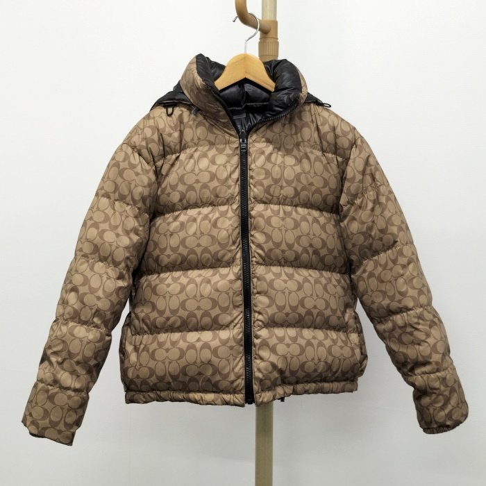 ○コーチ COACH ダウンジャケット リバーシブル シグネチャー/ブラック