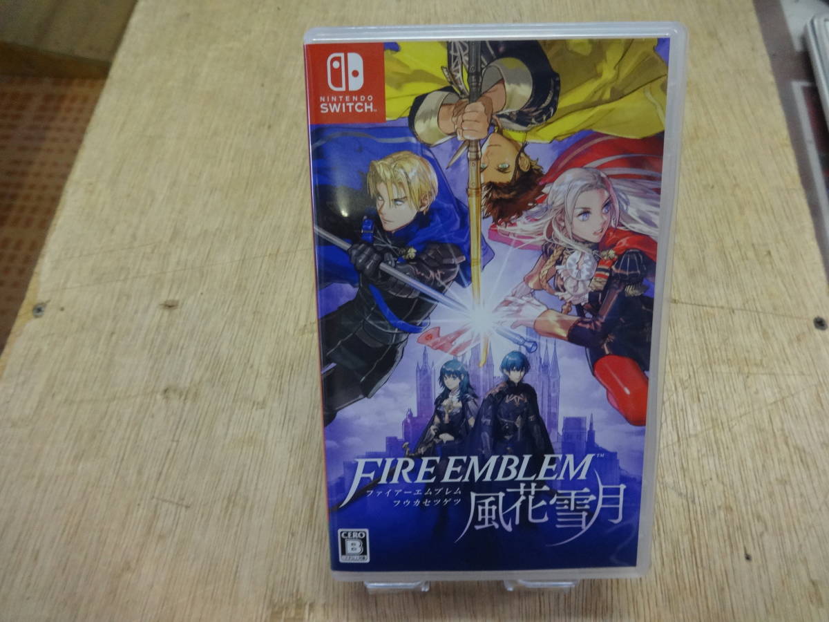 T710 スイッチソフト ファイアーエムブレム 風花雪月 中古品