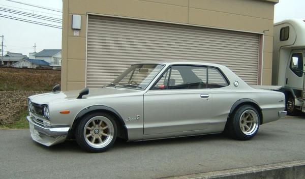  即納 在庫あり ハコスカGT-R純正幅フロントオーバーフェンダー 箱スカ KGC10 KPGC10(サイド)｜売買されたオークション情報、yahooの商品情報をアーカイブ公開 - オークファン 日産用