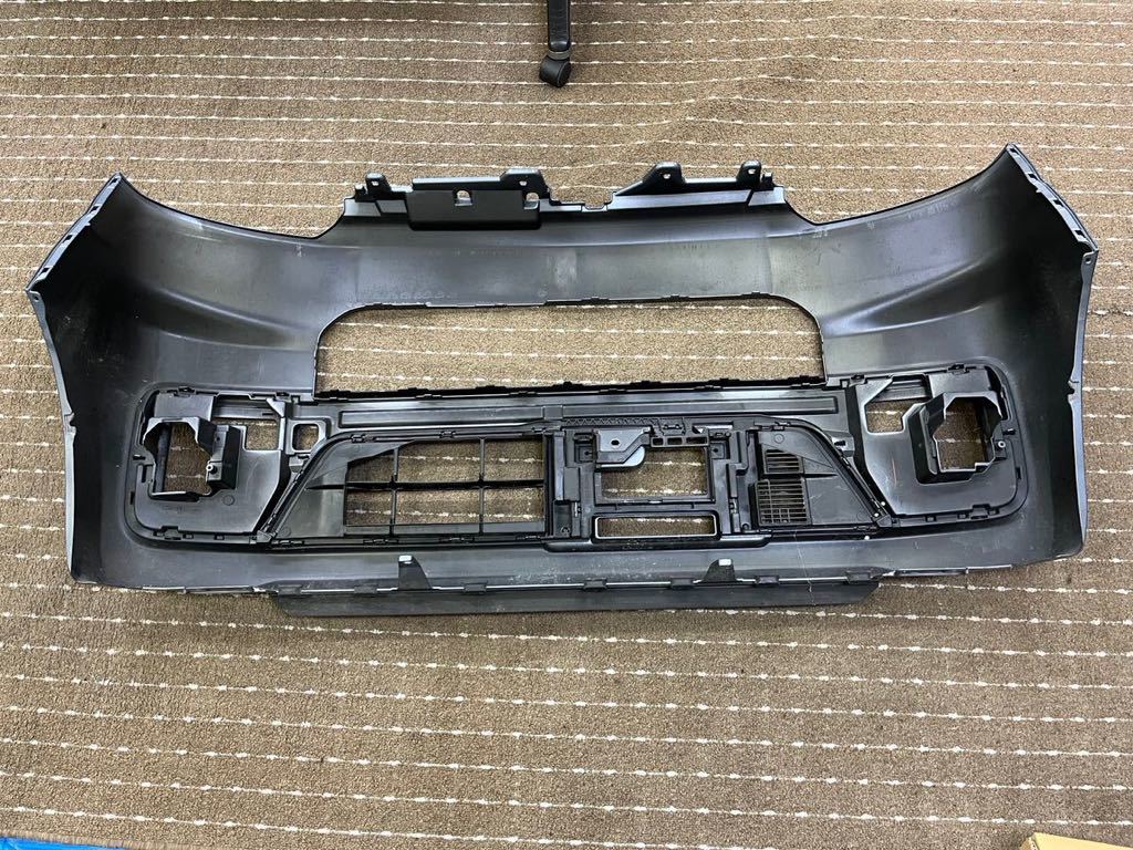 ダイハツ純正 LA700S LA710S ウェイク フロントバンパー S38