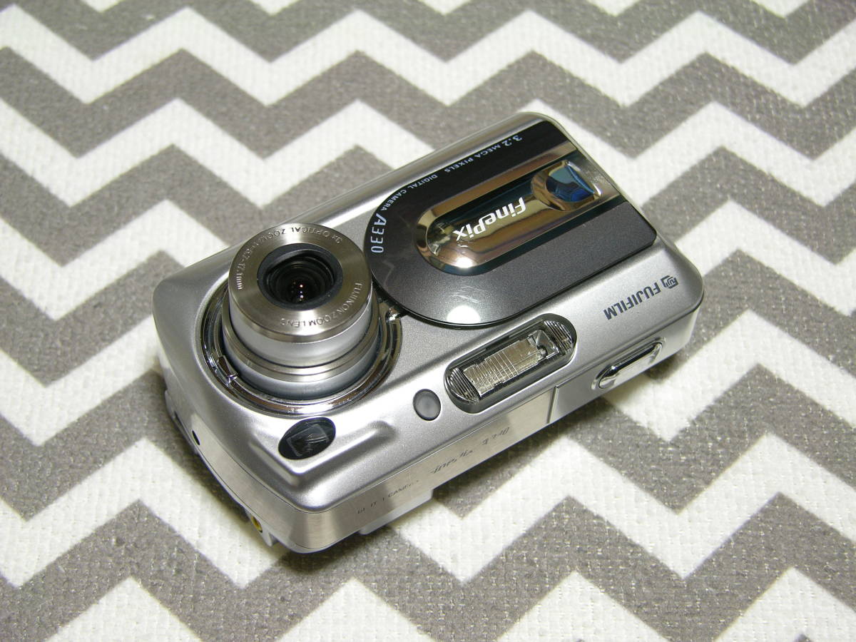 ★レトロデジカメ★フジフイルム・FUJIFILM・FinePix A330・中古良品★