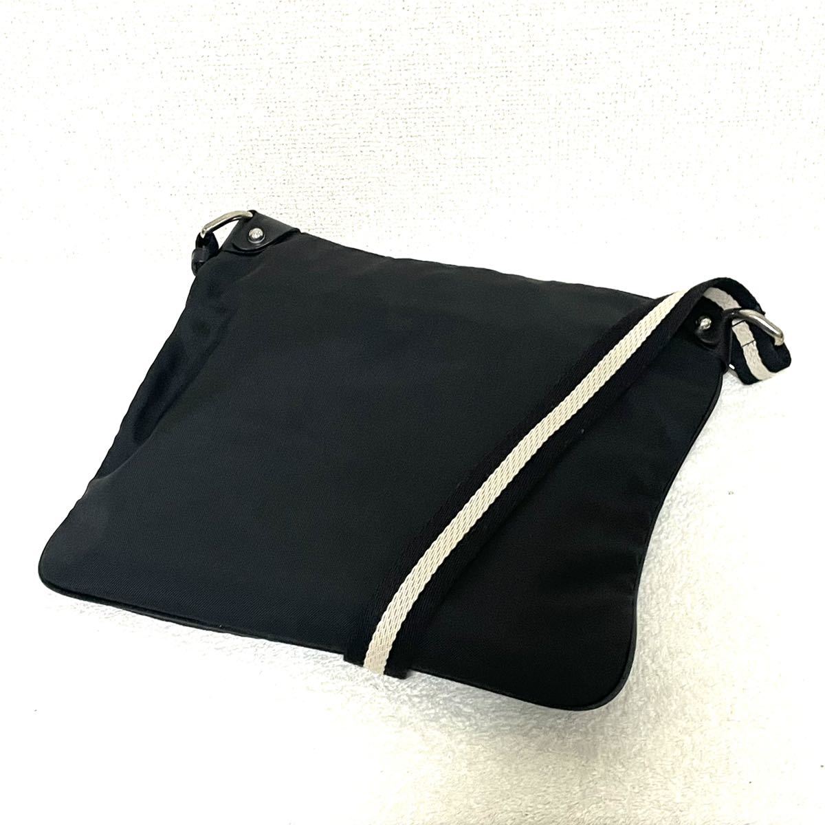 1円スタート！ BALLY バリー キャンバス ショルダーバッグ 斜め掛け 