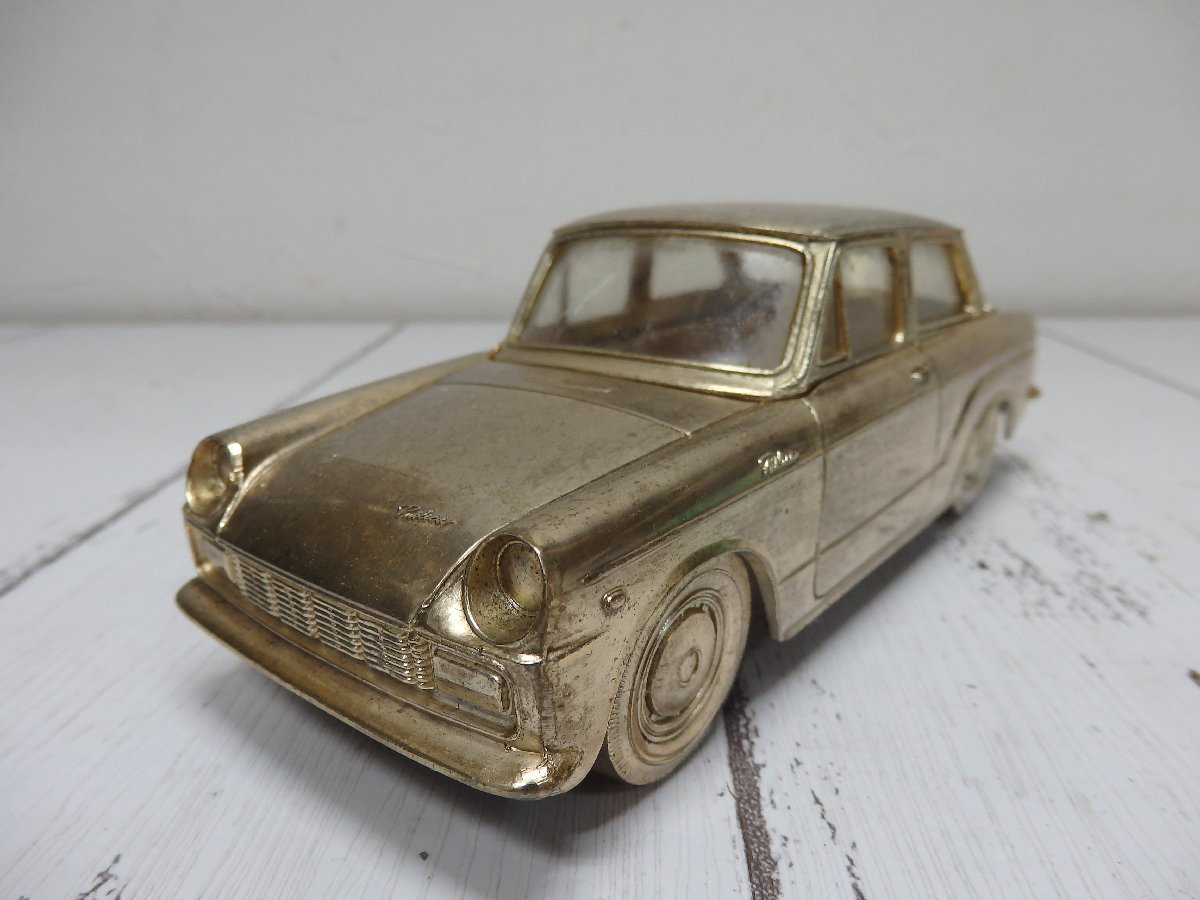 【星見】 20.【コレクター放出品】自動車　車　灰皿　煙草　タバコ　シガレットケース　PUBLICA　DELUXE　パブリカ