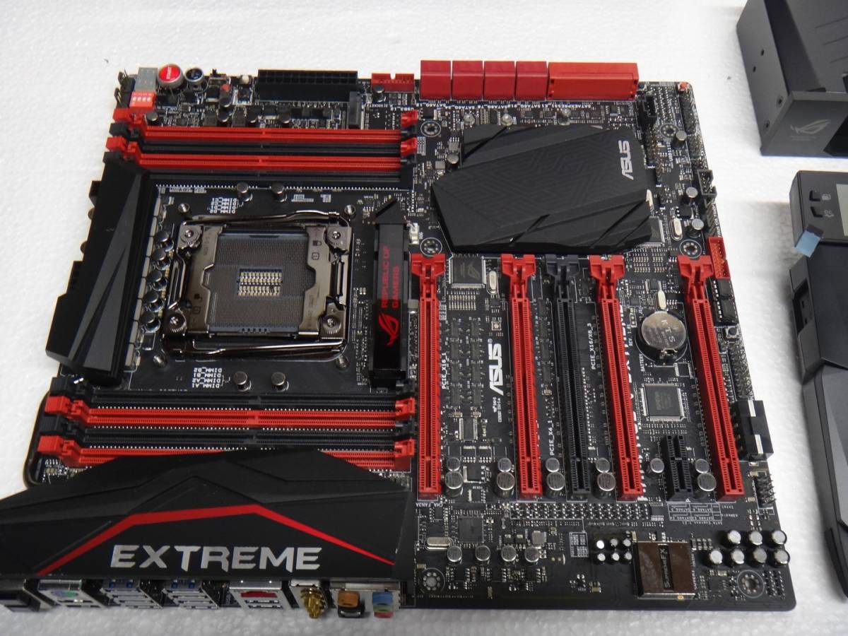 V ASUS RAMPAGE EXTREME - マザーボード Motherboard Rampage Extreme