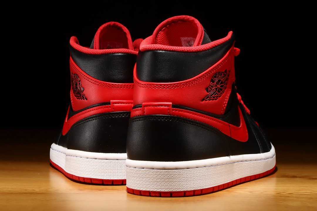新品 正規品 NIKE JORDAN 赤 黒 白 ジョーダン NU 1G ゴルフ