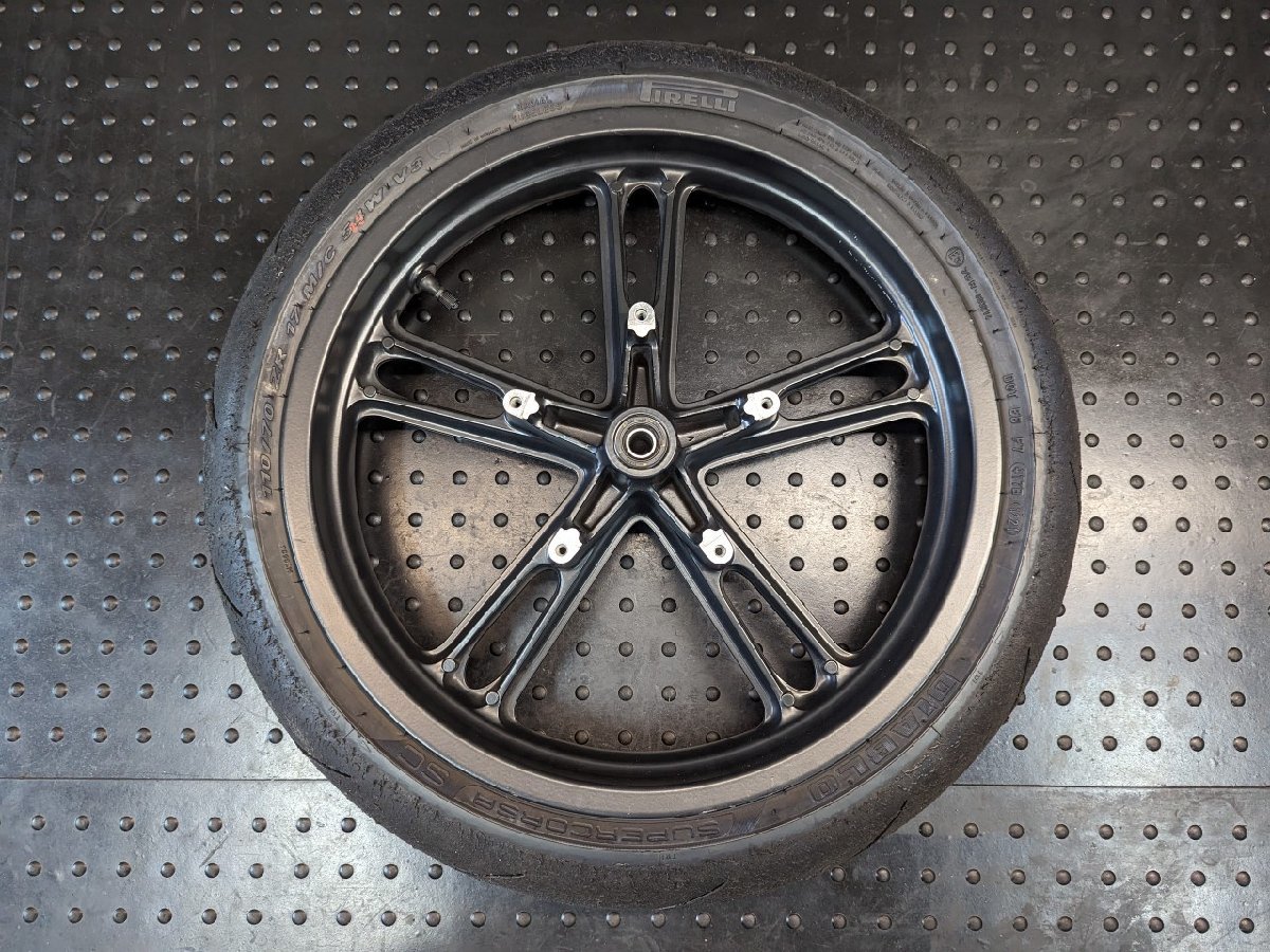 □ヤマハ YZF-R125 純正 フロントホイール 17×2.75 曲がり無し □ヤマハ YZF-R125 純正 フロントホイール 17×2.75 曲がり無し