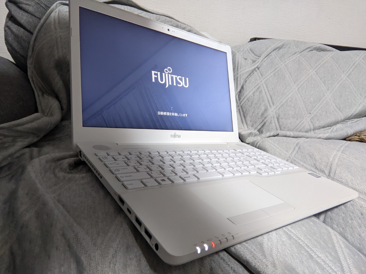 FUJITSU LIFEBOOK AH50/D2 Core i7 LIFEBOOK FMVA50D2WP AH50⁄D2