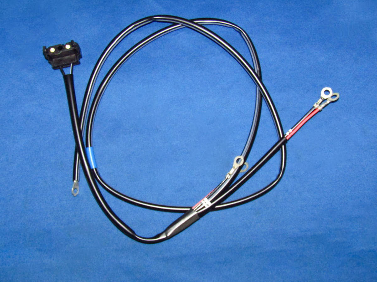 W124 E220 E220T イグニッションコイルケーブルハーネス 1244404008