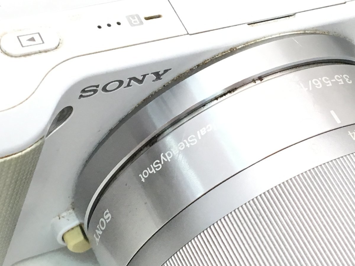Sony 18-55mm E OSS Lens f⁄3.5-5.6 - F3.5-5.6 NEX-3 Alpha