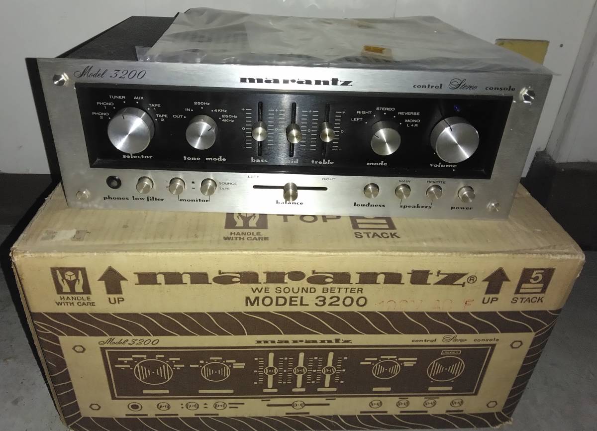 ウッドキャビネット付 箱説付 マランツ MARANTZ model 3200 プリアンプ 
