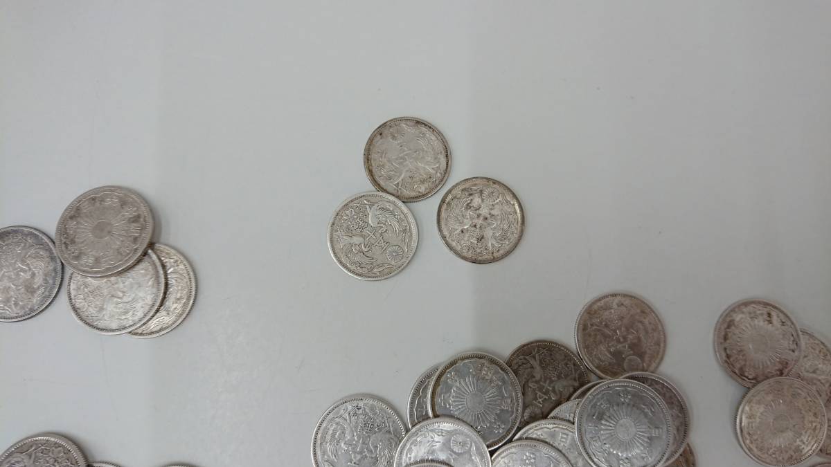 小型50銭銀貨 131枚 大正 昭和 銀貨 古銭 【公式通販】