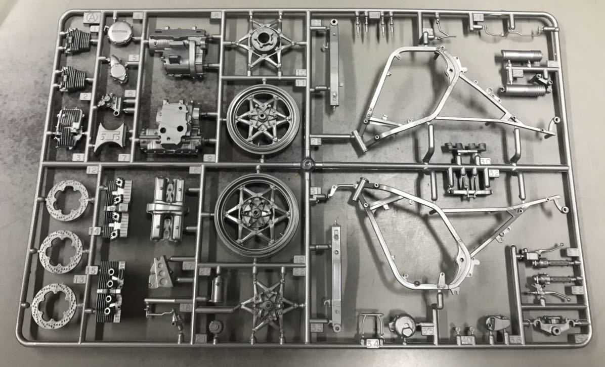 タミヤ　1/12 cbr400f ジャンク タミヤ 1⁄12 cbr400f ジャンク KIT TAMIYA HONDA CBR400F 1⁄12 | eBay