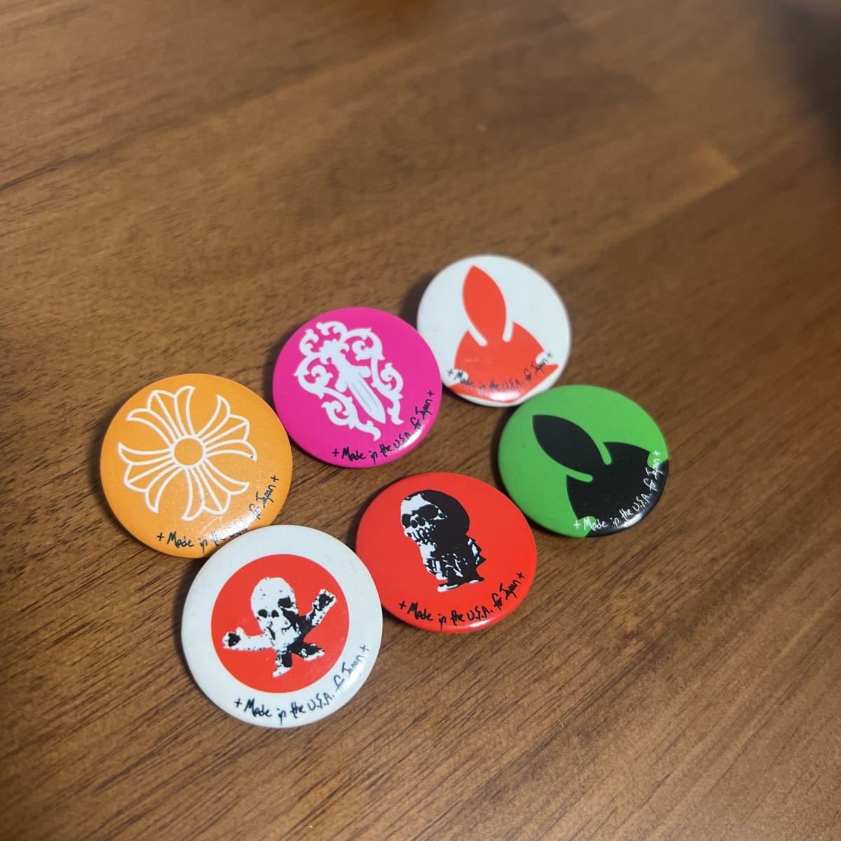 CHROME HEATS クロムハーツ 缶バッジ 6個 チャリティー 非売品