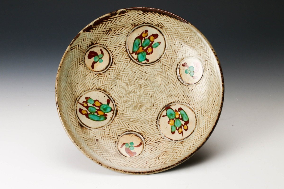 佳香】人間国宝 島岡達三 象嵌赤絵草花文皿 共箱 栞 本物保証