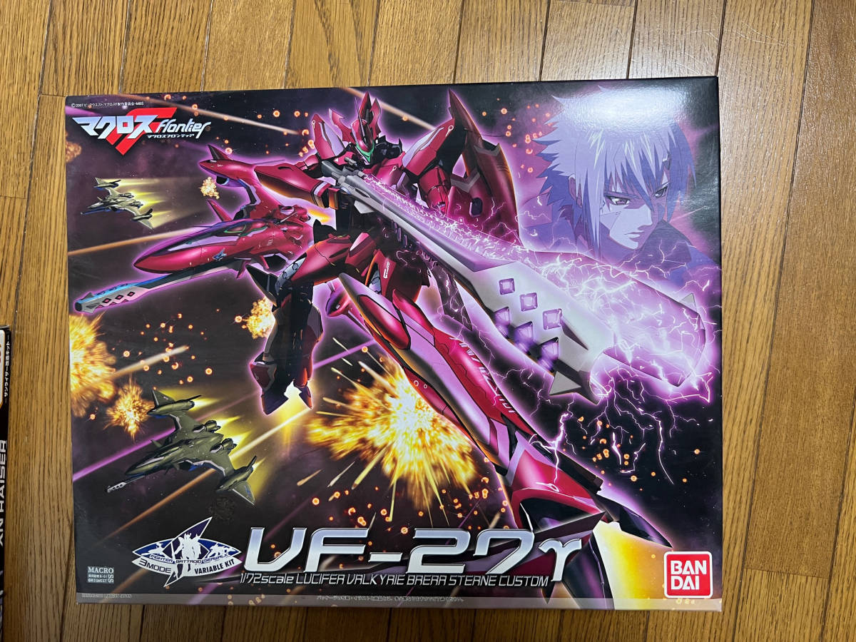 1円スタート！ 希少！ バンダイ製 1/72 VF-27γ ルシファーバルキリー 