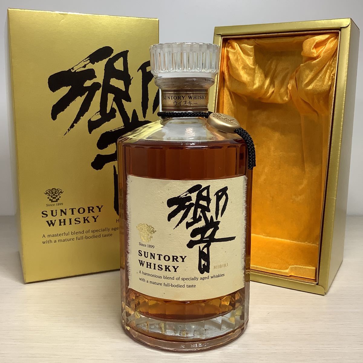 7KO97《希少 未開封未開栓 SUNTORY サントリー 響 HIBIKI 古酒 