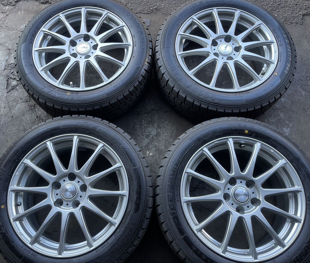 スタッドレス 17x7J+38 5穴 114.3 グッドイヤー アイスナビ7 215/55R17