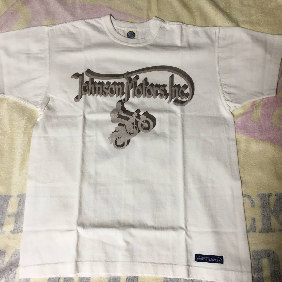 【新品】 TOYS McCOY HOLLYWOOD LEGEND TEE "JOHNSON MOTORS，INC."TMC2111　サイズL　