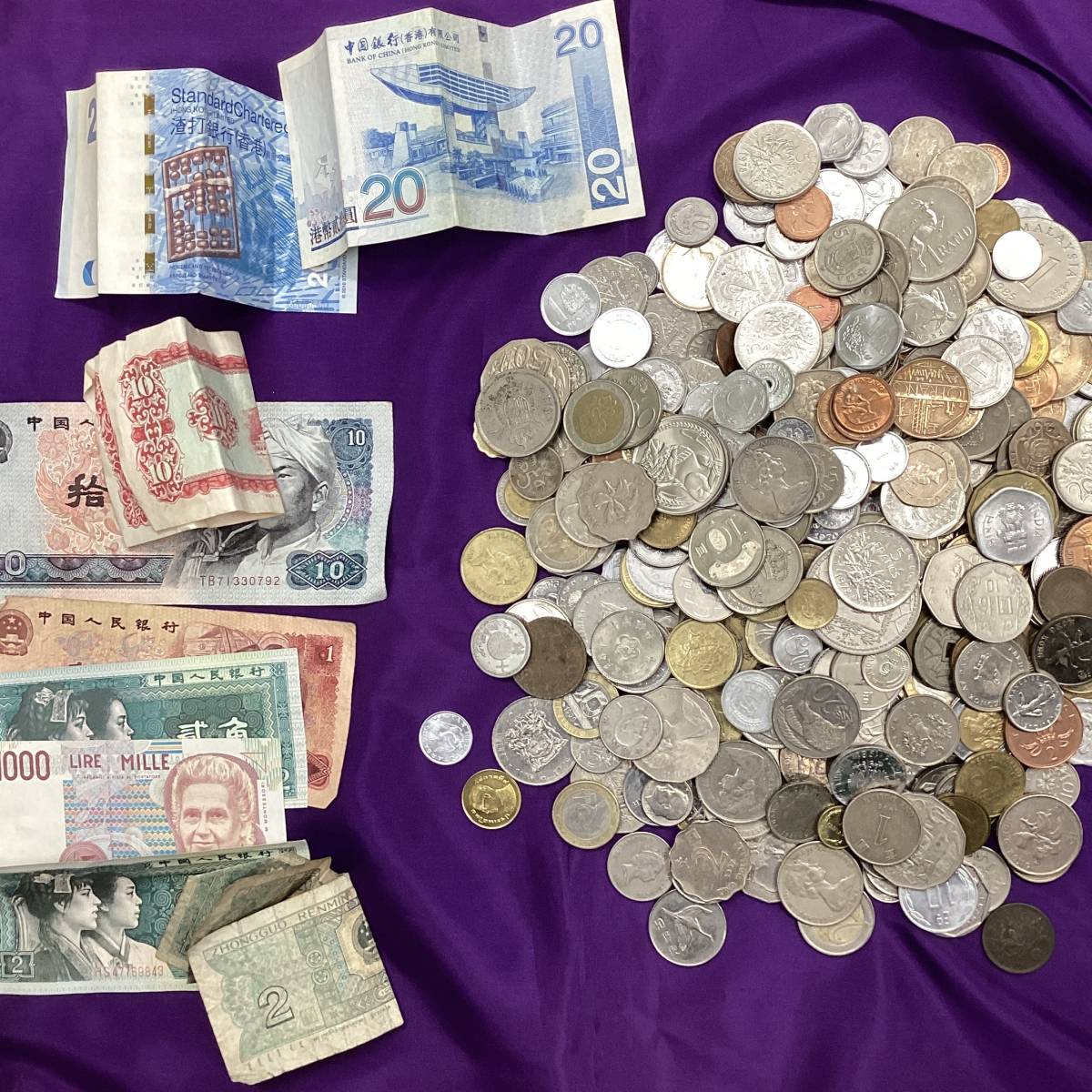 外国銭 おまとめ 大量 総重量2.3㎏オーバー 海外札 外国紙幣 紙幣 外国硬貨 未選別　大放出