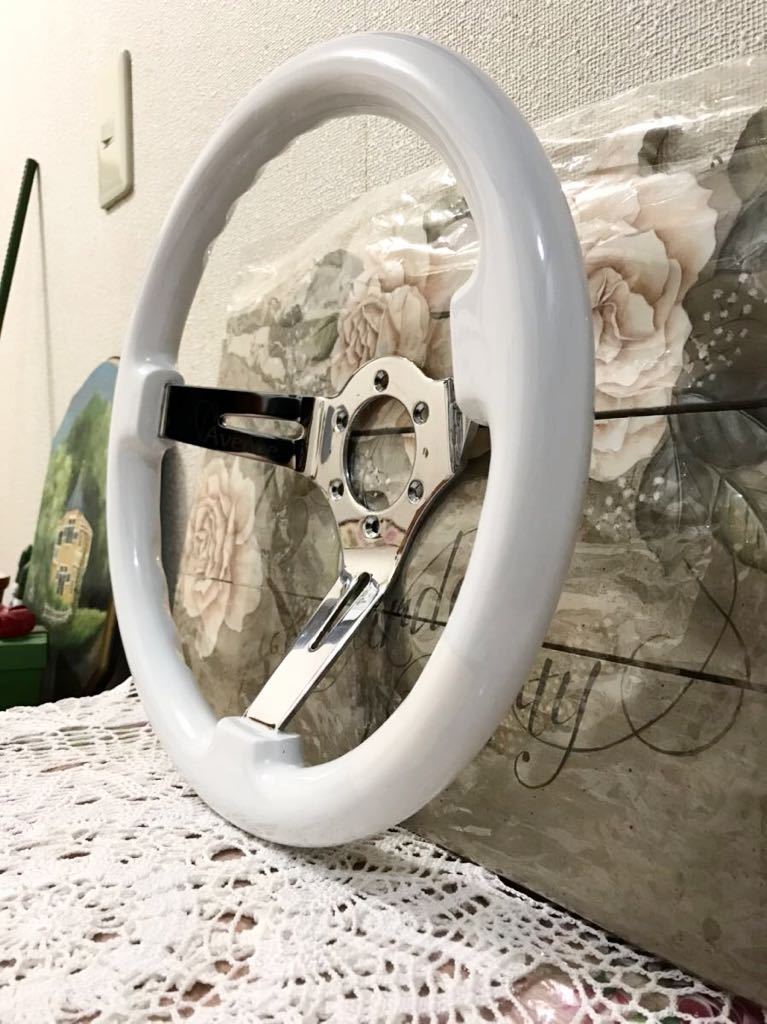 Avenue Performance ホワイトクロームスポーク 330mm USDM JDM