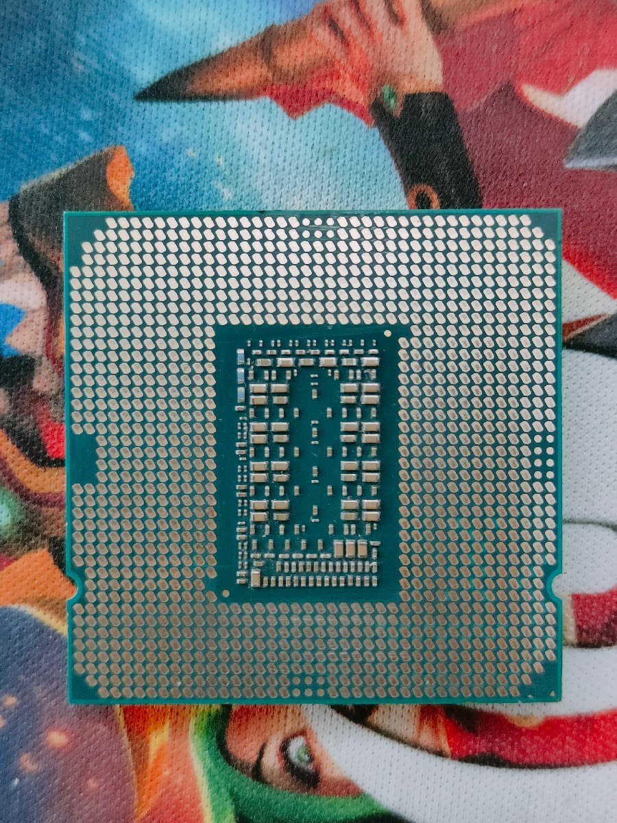 □ジャンク品□Intel Core i7-11700K 3.6GHz CPU 動作未確認 7605(Core