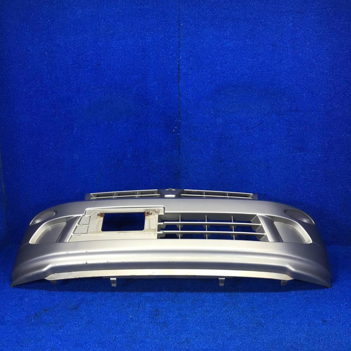 [AK-0008919][N3]　三菱　ミツビシ　ミニカ　H42A　『　フロントバンパー　』