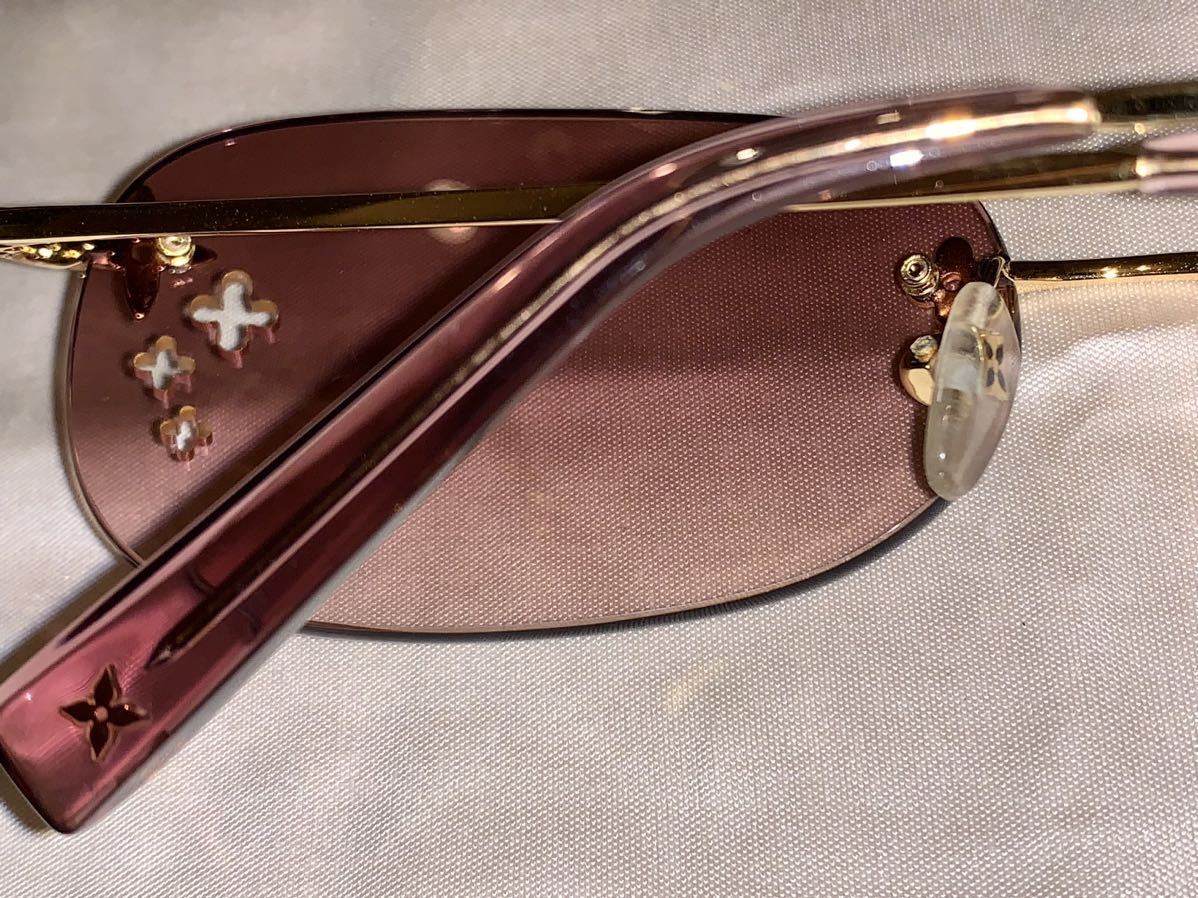 ルイヴィトンサングラス アイウェア フラワー デスマヨ キャットアイ