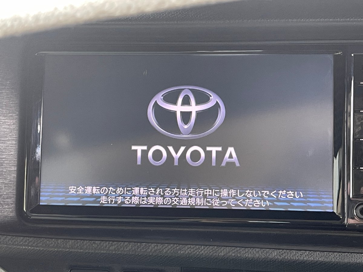 TOYOTA トヨタ 純正 ナビ NSCD-W66 08605-00A60 地図カード無し CD SD 