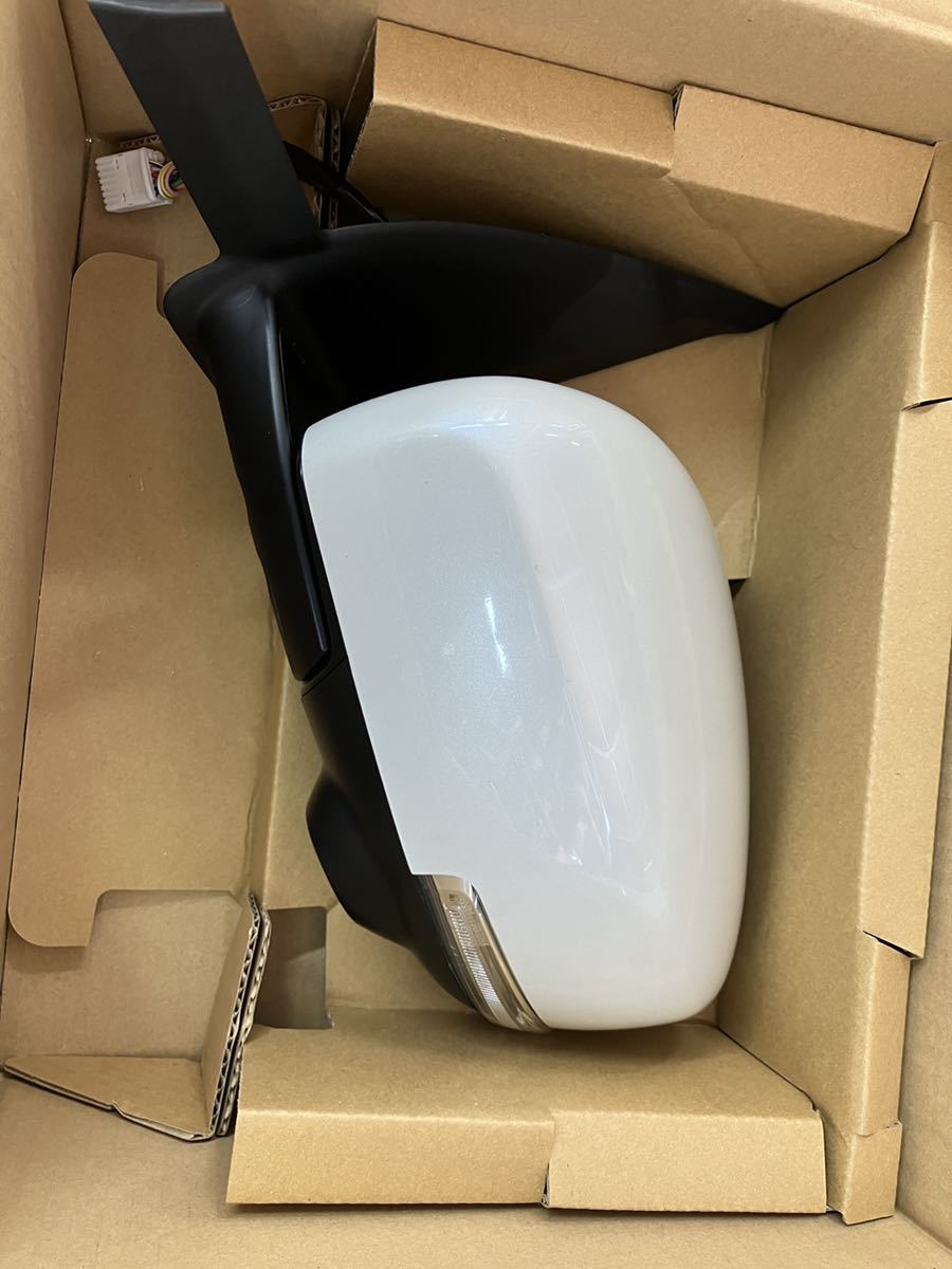 zc33s スイフトスポーツ 左ドアミラー カメラ付き ZVR パールホワイト  