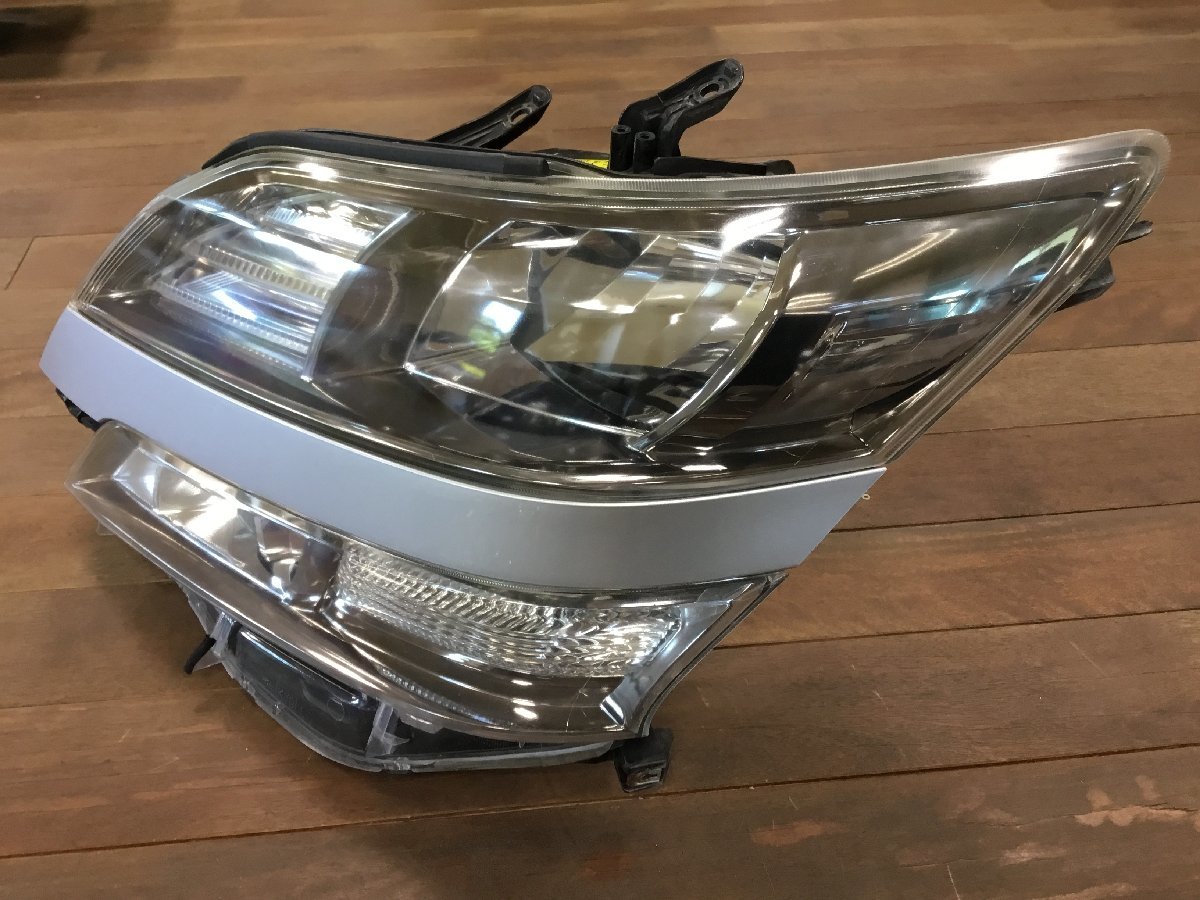 ヴェルファイア 20系 アルファード | ヘッドライト HID 純正HID トヨタ