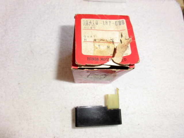 XR250R CDI ユニット (KT1)　２極2本．4極4本　(CF514C) ホンダ純正部品 h CDI | Honda Module 1981-1982 KITACO