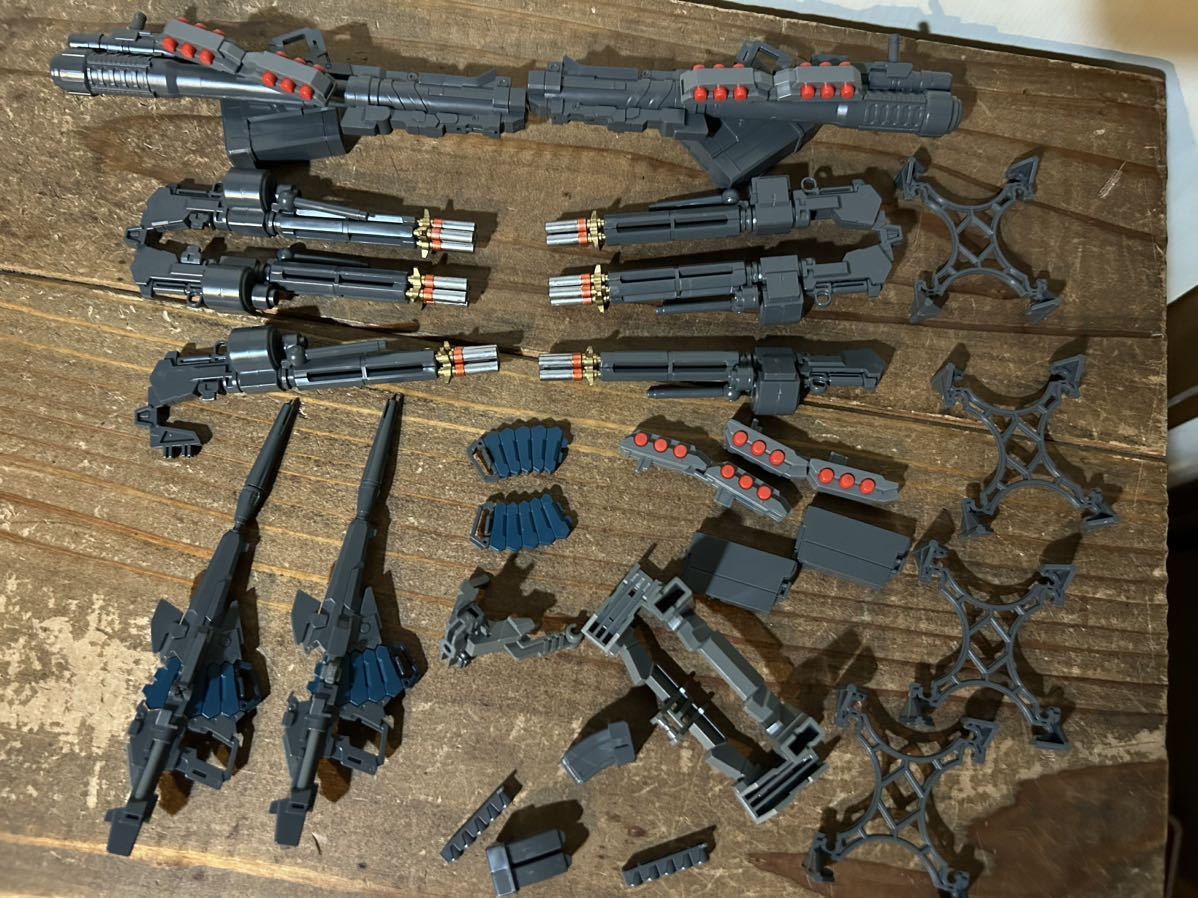 1/100】バンダイ MG ユニコーンガンダム Ver.ka？ チタニウム