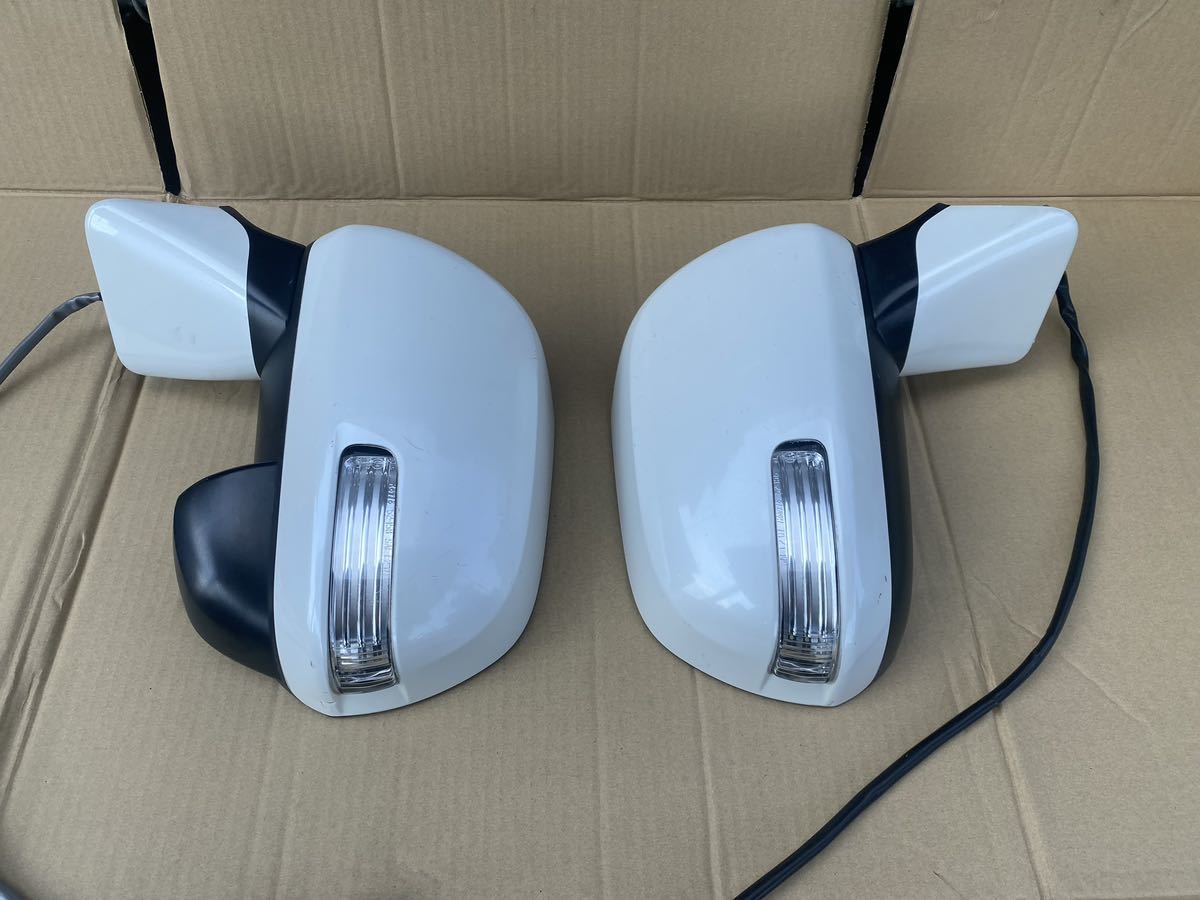 中古ノア ZRR70W 純正ドアミラー サイドミラー　左右セット 2026年最新Yahoo!オークション ノア ヴォクシー サイド 右 純正の中古