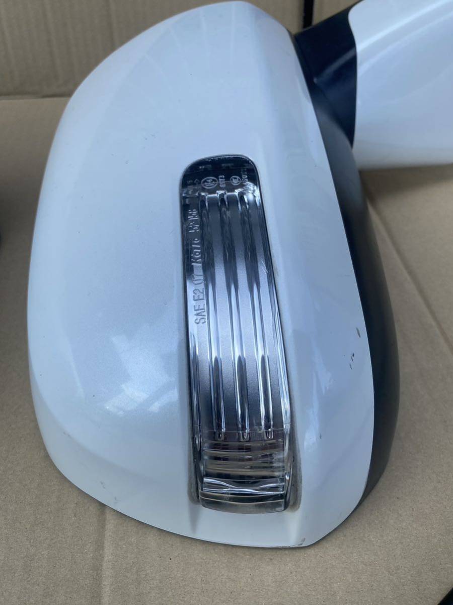 中古ノア ZRR70W 純正ドアミラー サイドミラー　左右セット 2026年最新Yahoo!オークション ノア ヴォクシー サイド 右 純正の中古