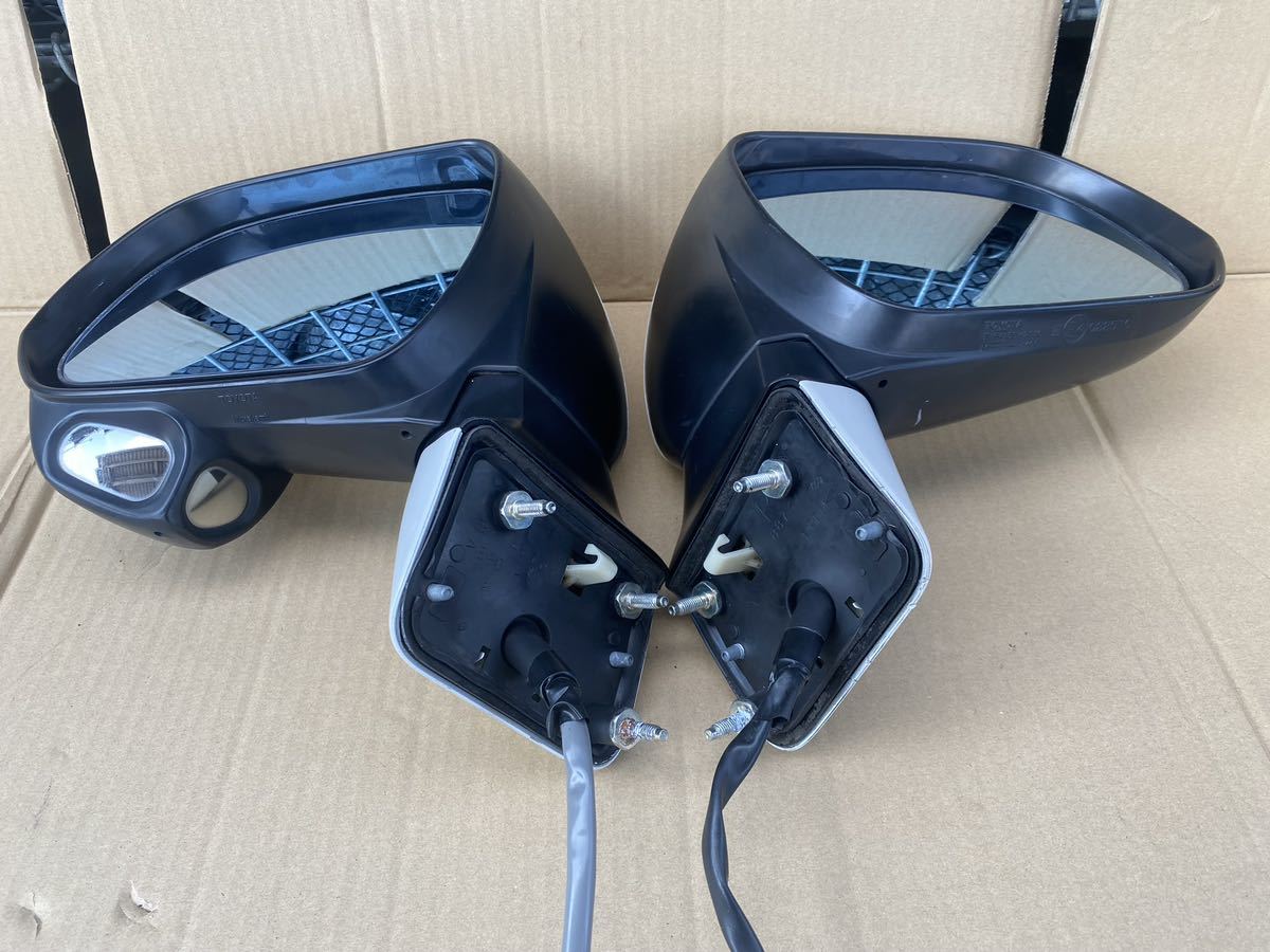 中古ノア ZRR70W 純正ドアミラー サイドミラー　左右セット 2026年最新Yahoo!オークション ノア ヴォクシー サイド 右 純正の中古