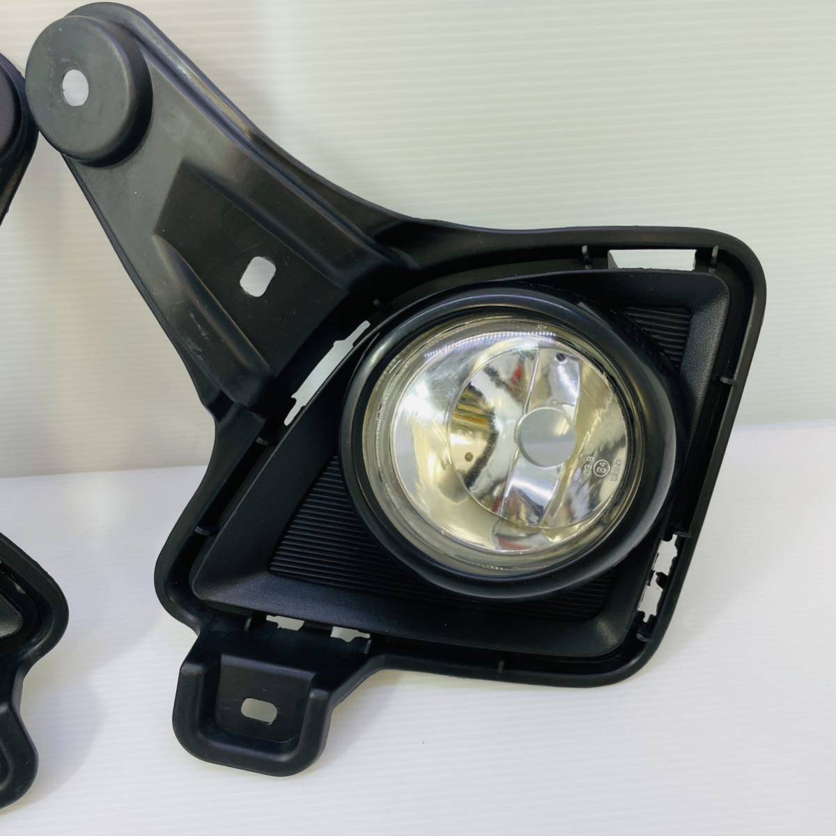H2☆3型ハイエース純正フォグランプユニット左右セット トヨタ☆81482