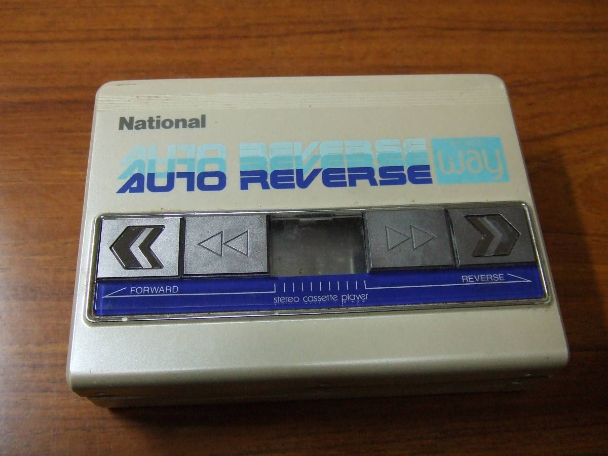 ⭐️National ポータブルカセットプレーヤー RQ-R2 ジャンク品 オーディオ機器 ナショナル National ポータブルカセットプレーヤー RQ