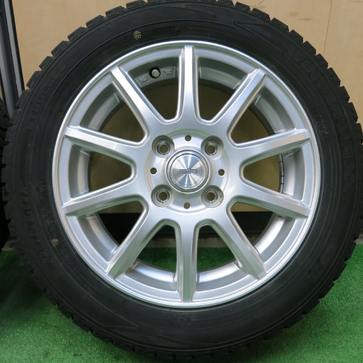 バリ溝！21年！キレイ！9分☆スタッドレス 155/65R14 ダンロップ