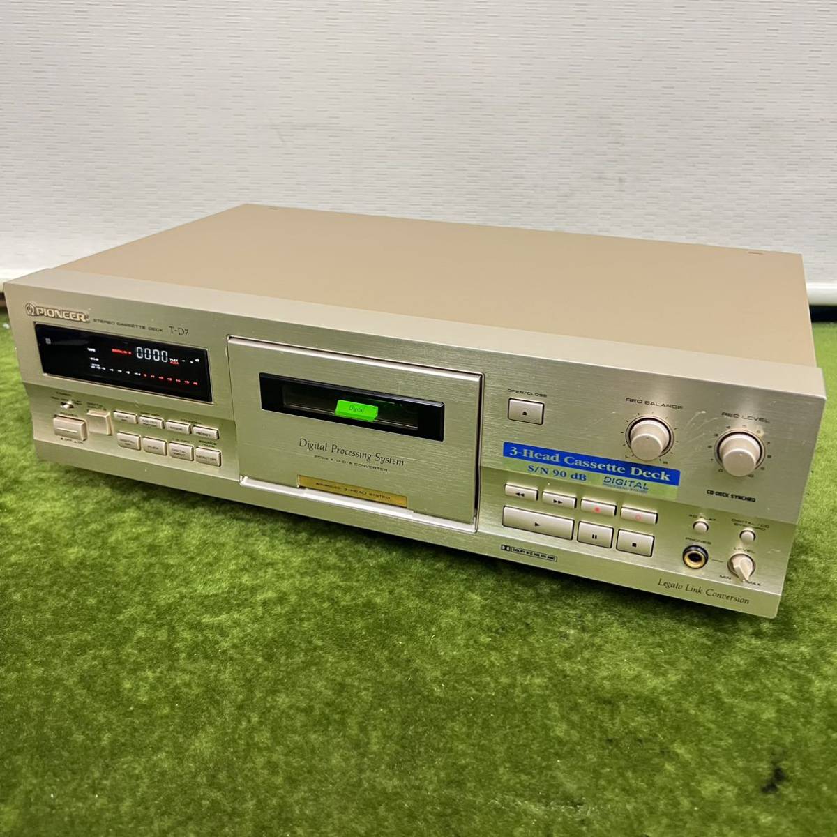 808◇Victor TD-V631 ステレオカセットデッキ ビクター 3HEAD【通電