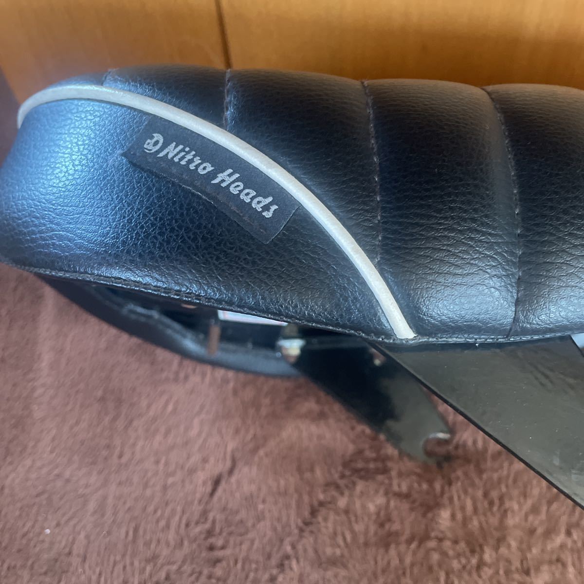 ホンダ モンキー NITRO HEADS ナイトロヘッズ シート タックロール ホンダモンキー NITRO HEADS ナイトロヘッズ タックロールカスタム
