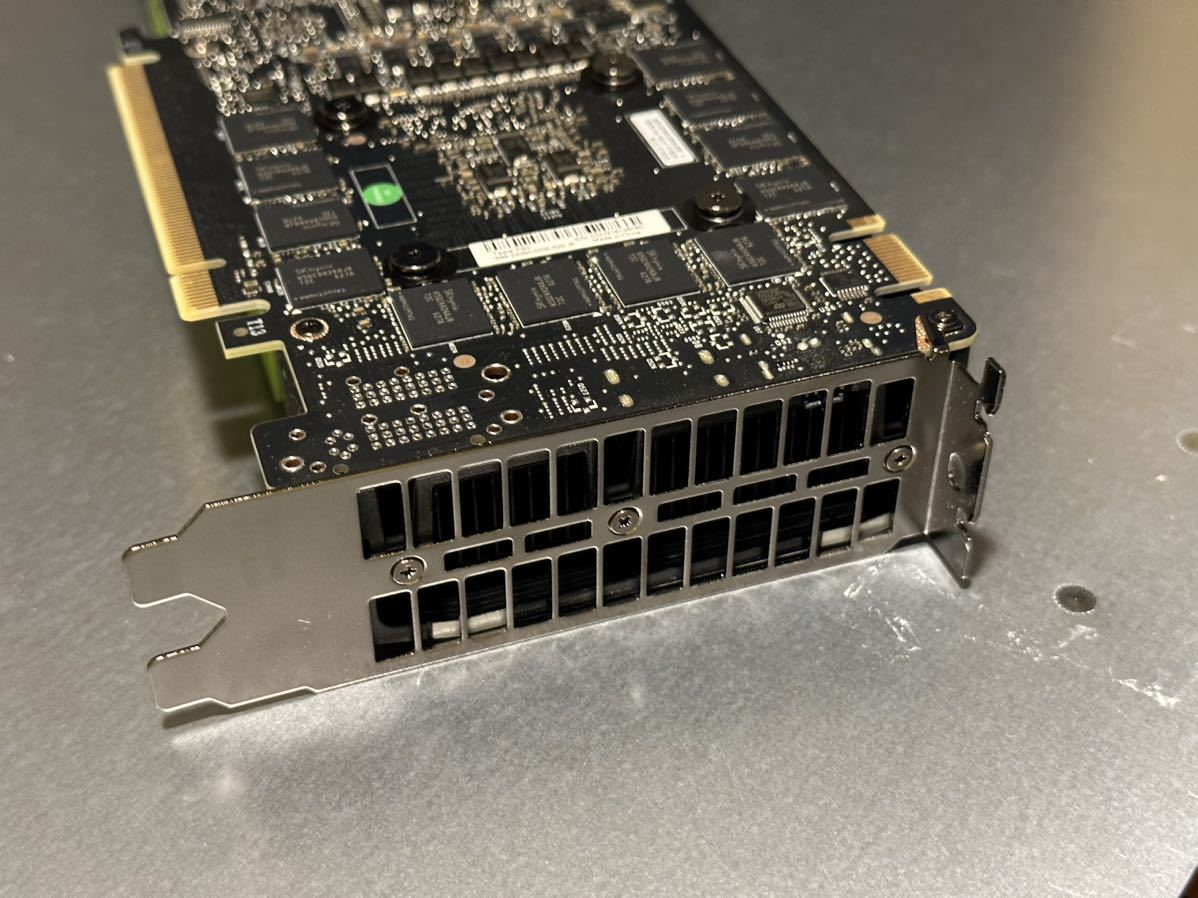 ☆中古☆NVIDIA TESLA K80 グラフィックボード PCIE 24GB GPU計算最適