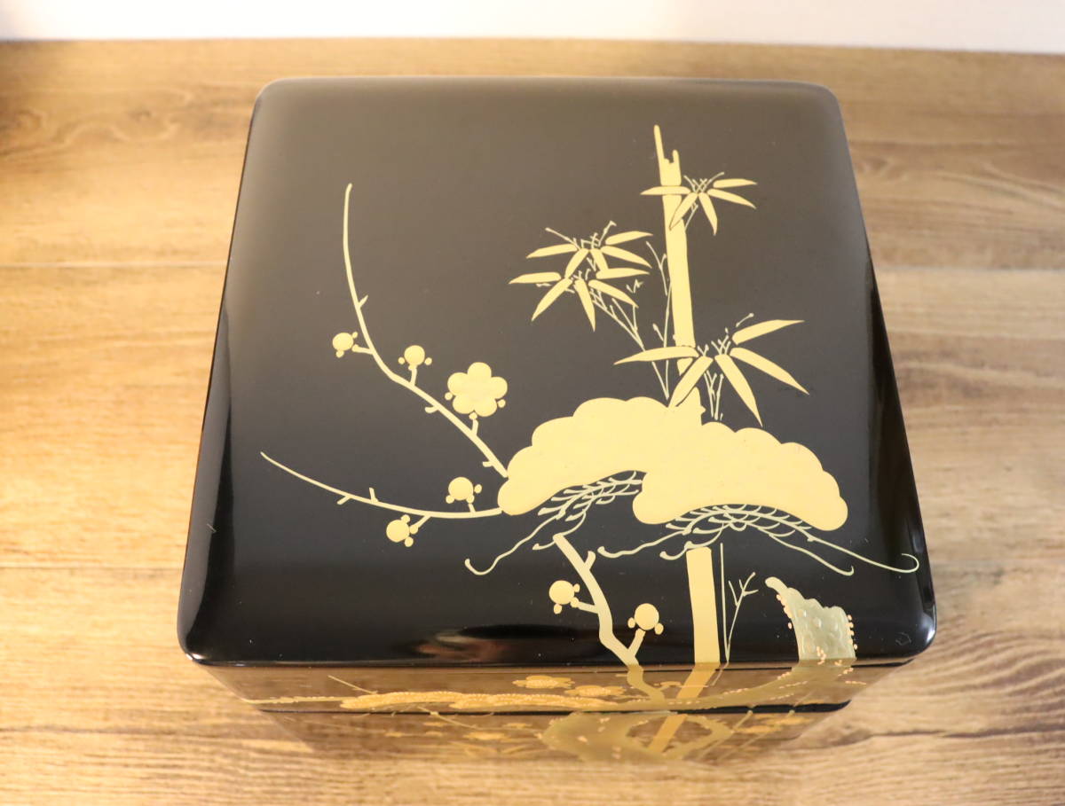 重箱 三段重 松竹梅 金彩 漆器/漆芸/漆塗り 朱色/赤色/黒色 伝統工芸